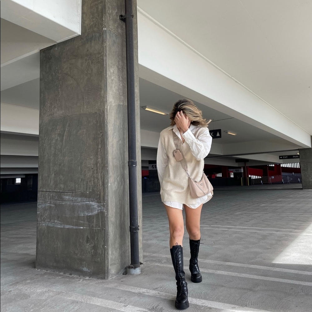 Oversized blouse and vest dress